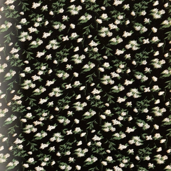 🌻 Old Navy Swing Dress ~ Black Floral - Picture 5 of 7